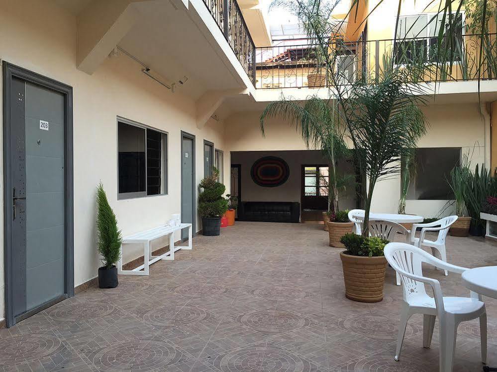 Oyo Hostel Oasis Centro Cerca Del Hospital Issste Hospital Jose Ma Morelos Mexico by Eksteriør bilde