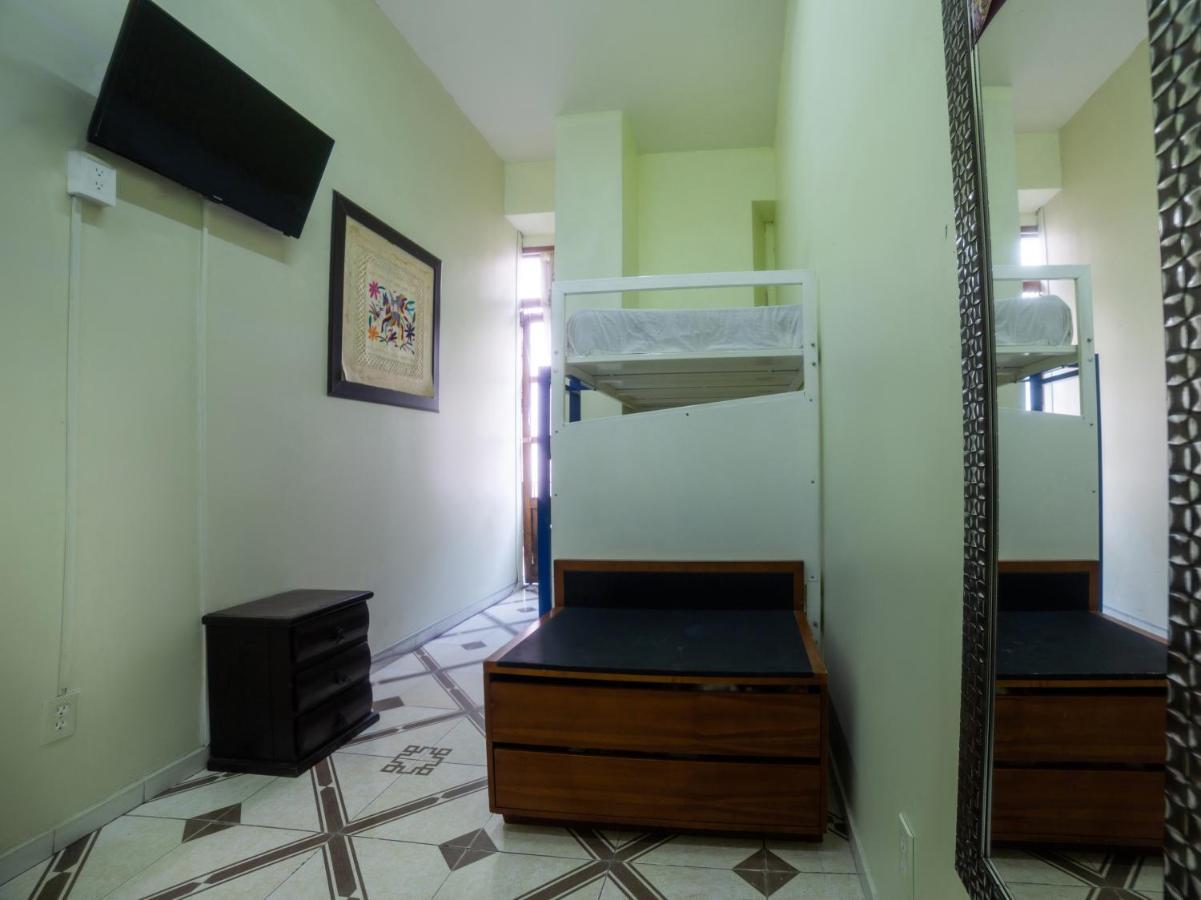 Oyo Hostel Oasis Centro Cerca Del Hospital Issste Hospital Jose Ma Morelos Mexico by Eksteriør bilde